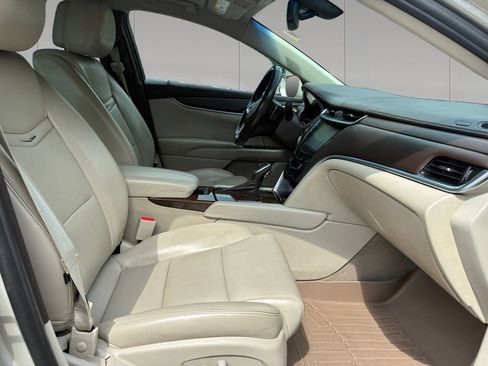 Used 2013 Cadillac XTS FWD image 17