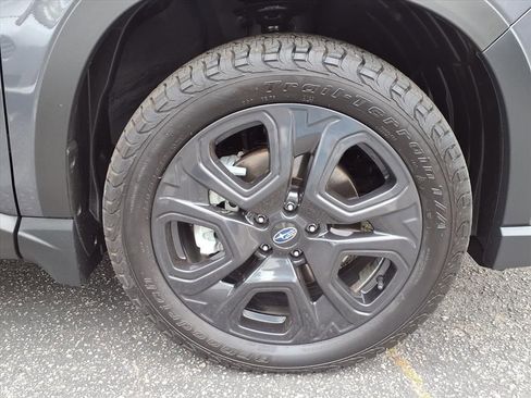 Used 2025 Subaru Ascent Onyx Edition image 4