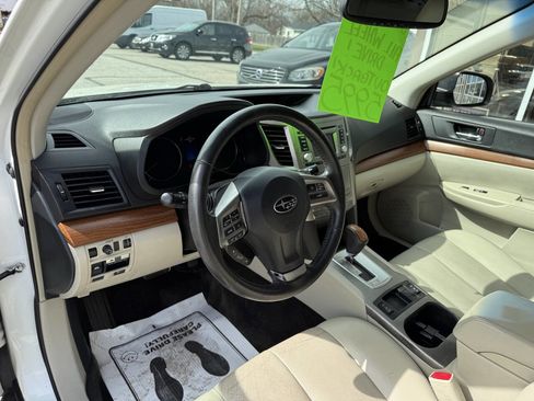 Used 2013 Subaru Outback 2.5i Limited image 13