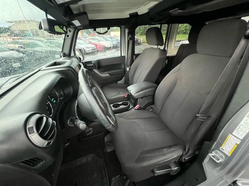 Used 2014 Jeep Wrangler Unlimited Sport w/ Quick Order Package 24S image 19