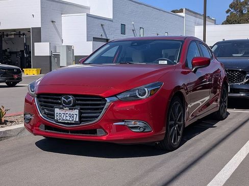 Used 2018 MAZDA MAZDA3 Grand Touring w/ Premium Equipment Package image 6