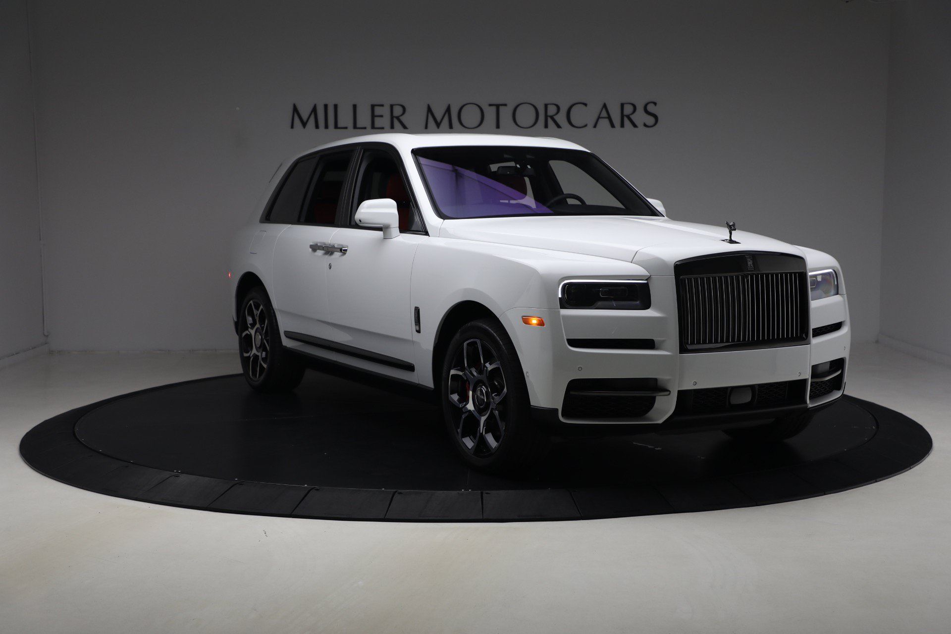 Certified 2020 Rolls-Royce Cullinan Black Badge AWD/4WD image 12