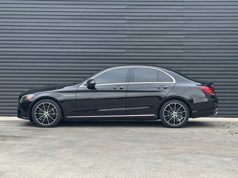 Used 2020 Mercedes-Benz C 300 Sedan image 2
