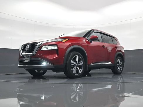 Used 2022 Nissan Rogue SL w/ SL Premium Package image 17