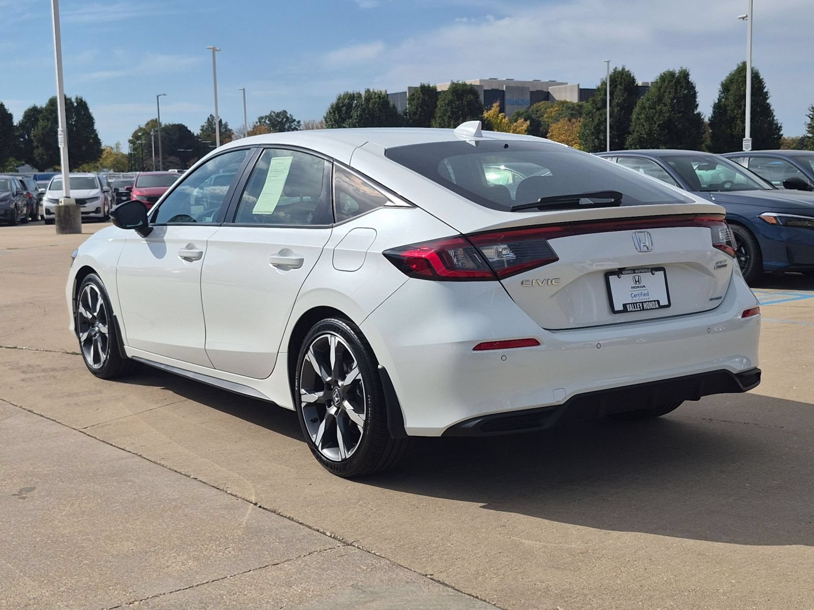 Certified 2025 Honda Civic Sport Touring image 9