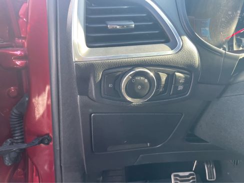 Used 2023 Ford Edge ST image 11