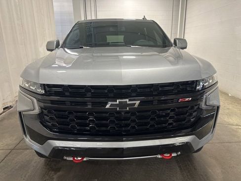 Used 2024 Chevrolet Tahoe Z71 w/ Luxury Package image 2