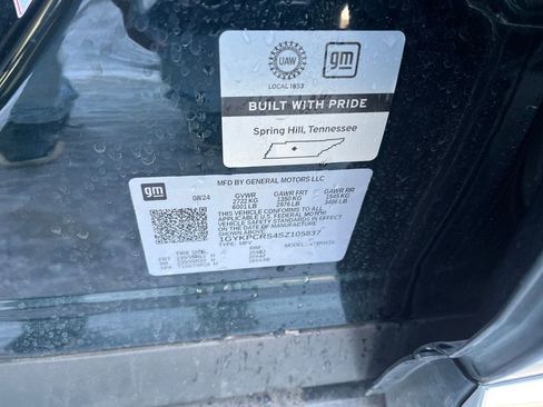 Used 2025 Cadillac XT6 Premium Luxury w/ LPO, Floor Liner Package image 33