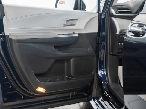 New 2026 Toyota Sienna XLE FWD image 39