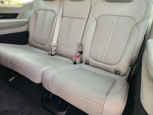 Used 2023 Jeep Grand Wagoneer Base w/ Flexible Seating Group image 30