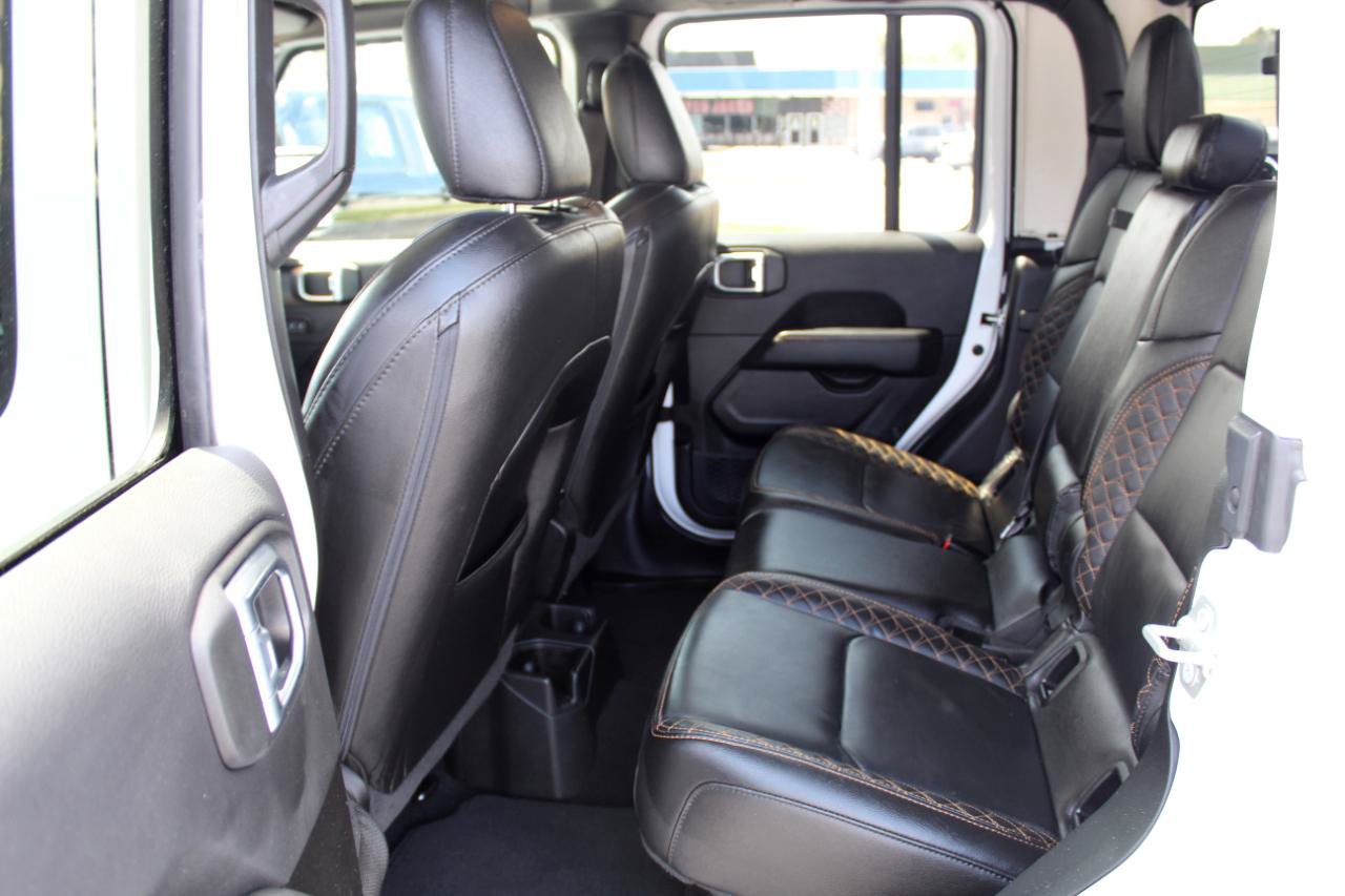 Used 2023 Jeep Gladiator Overland AWD/4WD image 10