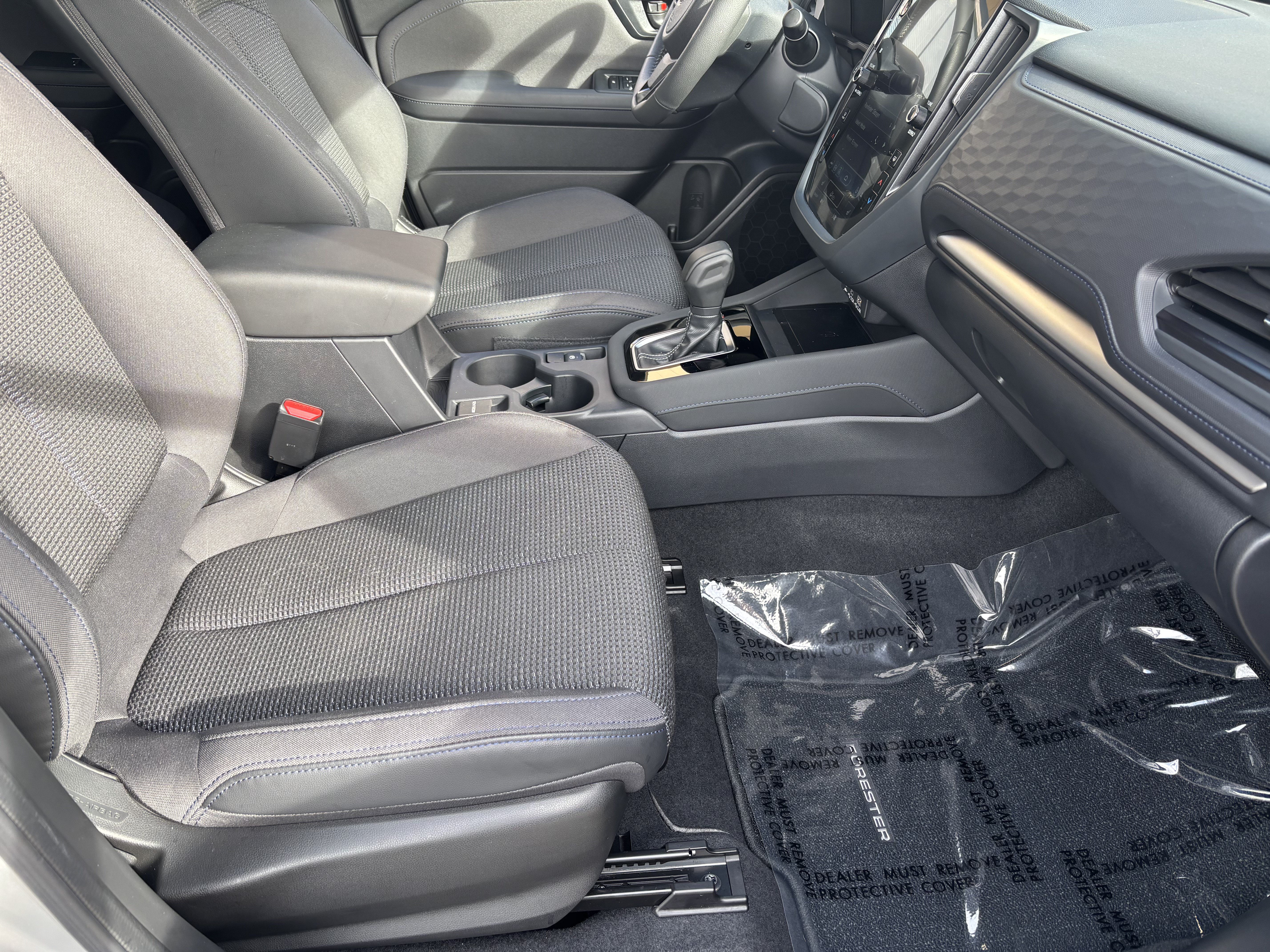 Used 2025 Subaru Forester Premium AWD/4WD image 27