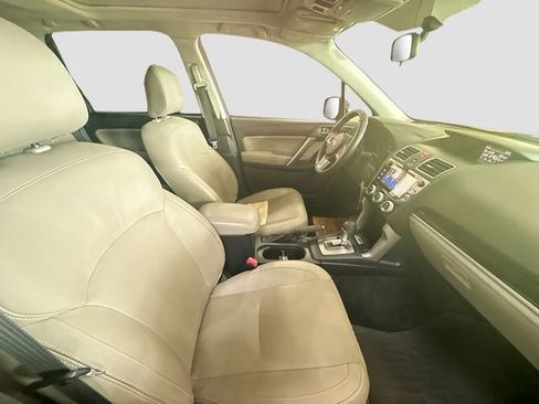 Used 2017 Subaru Forester 2.5i Limited image 26