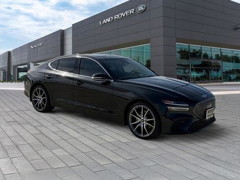 Used 2022 Genesis G70 2.0T w/ Prestige Package RWD image 7