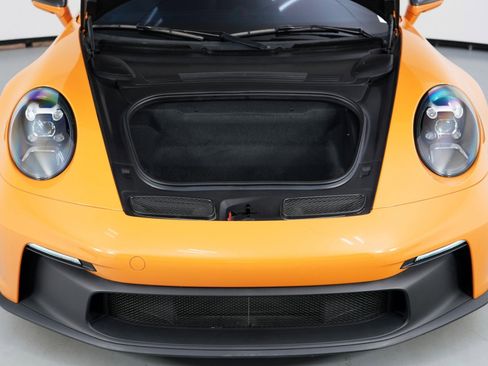 Used 2022 Porsche 911 GT3 image 8