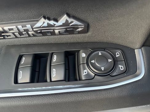 New 2026 Chevrolet Silverado 1500 High Country w/ Z71 Off-Road Package image 18