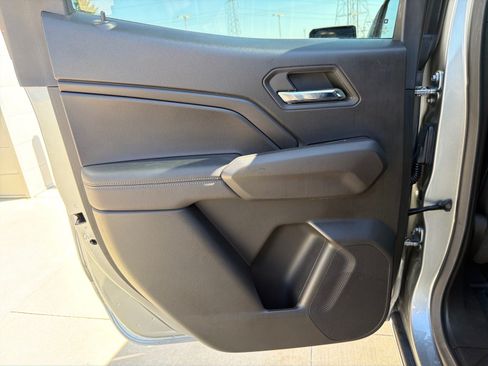 Used 2024 Chevrolet Colorado LT w/ LT Convenience Package III RWD image 20