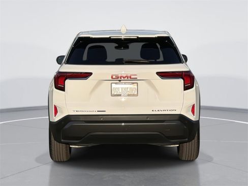 Used 2025 GMC Terrain Elevation image 4