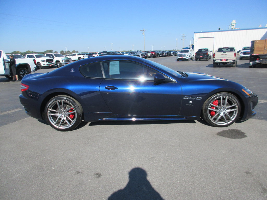 Used 2016 Maserati GranTurismo Sport RWD image 4