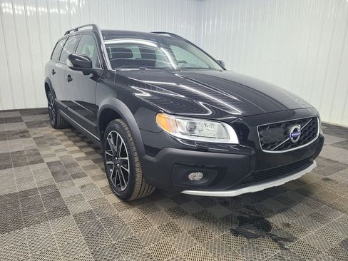 Used 2016 Volvo XC70 T5 Platinum image 13
