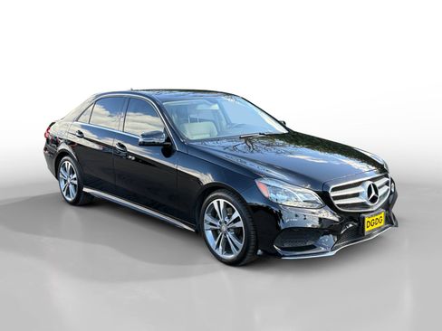 Used 2016 Mercedes-Benz E 350 Sedan image 7