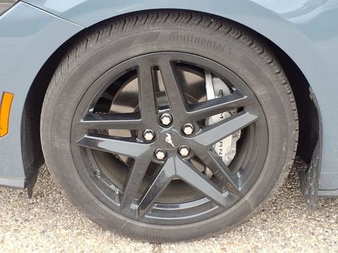 Used 2024 Ford Mustang GT RWD image 9