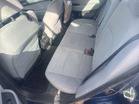 Used 2019 Subaru Legacy 2.5i Premium image 18