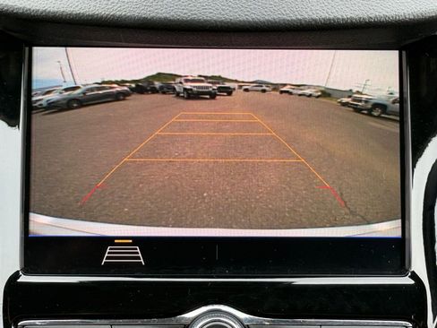 Used 2020 Chevrolet Trax LT w/ Driver Confidence Package FWD image 20
