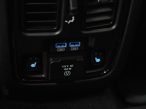 Used 2019 Dodge Durango R/T w/ Trailer Tow Group IV AWD/4WD image 21