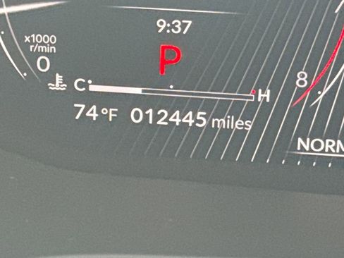 Used 2025 Acura MDX w/ Advance Package image 5