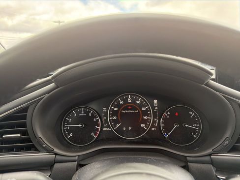 Used 2022 MAZDA MAZDA3 s image 5