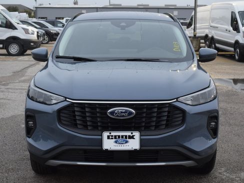New 2026 Ford Escape SE image 2