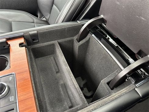 Used 2019 Lincoln Navigator L Reserve image 27