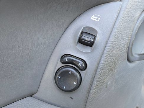 Used 2007 Jeep Liberty Sport w/ Off Road Group AWD/4WD image 12