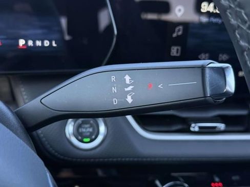 Certified 2026 Chevrolet Equinox LT w/ Convenience Package II image 18