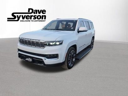 Used 2022 Jeep Grand Wagoneer Series III w/ Rear Seat Video Group 1