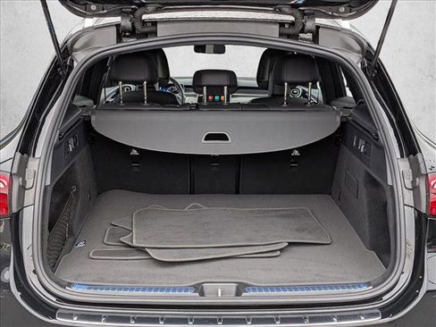 Certified 2025 Mercedes-Benz GLC 300 GLC 300 image 6