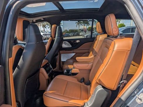 Used 2020 Lincoln Aviator Black Label w/ Dynamic Handling Package image 9