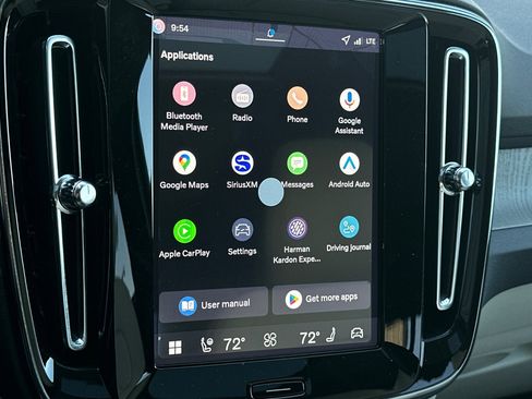 New 2026 Volvo XC40 B5 Ultra w/ Climate Package image 21