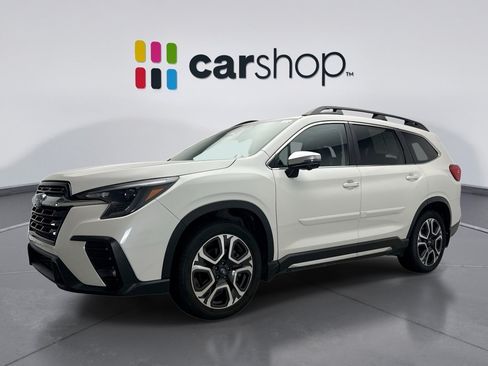 Used 2023 Subaru Ascent Limited w/ Technology Package AWD/4WD image 1