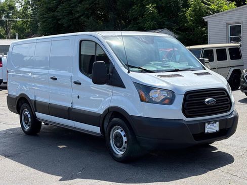 Used 2019 Ford Transit 150 130 Low Roof RWD image 2