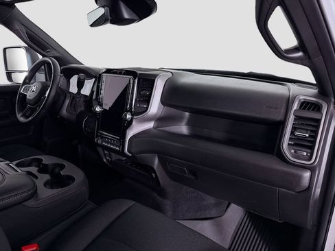 New 2026 RAM 3500 Tradesman AWD/4WD image 27