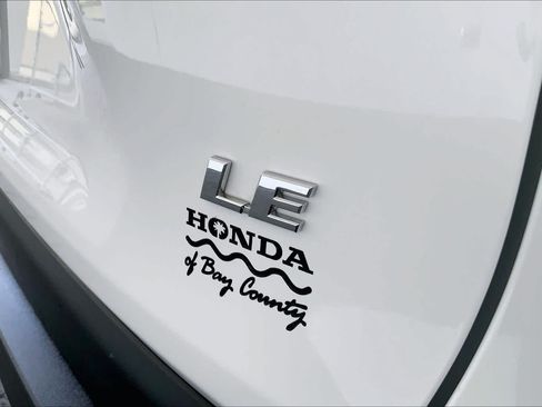 Used 2025 Toyota RAV4 LE FWD image 10