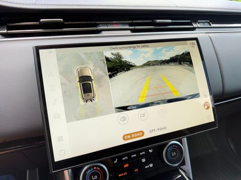 Used 2023 Land Rover Range Rover Autobiography AWD/4WD image 56