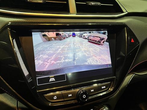 Used 2023 Chevrolet TrailBlazer RS w/ Sun and Liftgate Package image 32