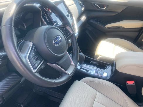 Used 2024 Subaru Ascent Premium w/ Convenience Package AWD/4WD image 8