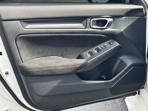 Used 2024 Honda Civic Type R image 14