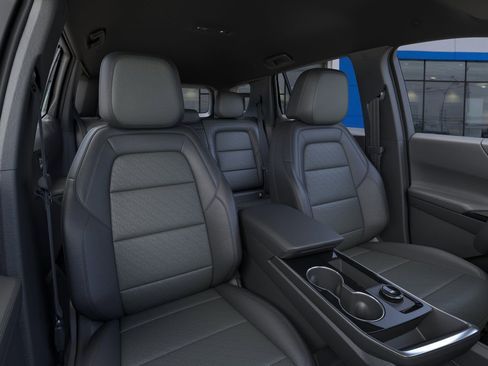 New 2026 Chevrolet Equinox LT w/ Convenience Package II image 16