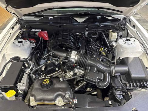 Used 2012 Ford Mustang Coupe RWD image 24