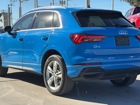 Used 2022 Audi Q3 2.0T Premium Plus image 5